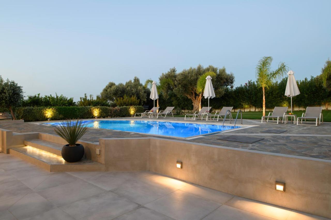 Villa Periklis Adelianos Kampos Exterior foto