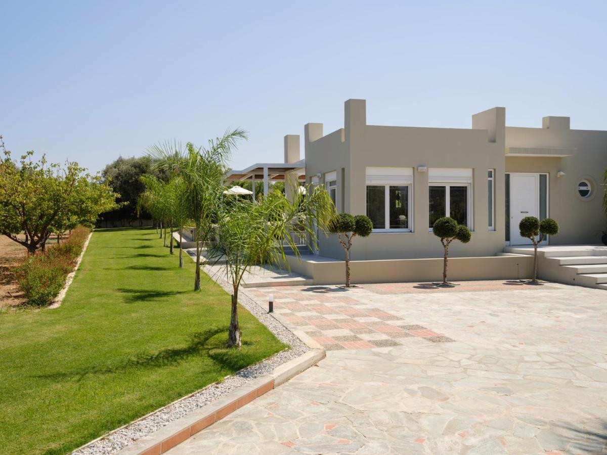 Villa Periklis Adelianos Kampos Exterior foto